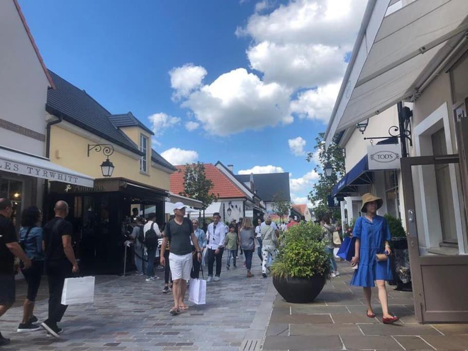 Disney Luxury Studio เซร์ริส ภายนอก รูปภาพ
